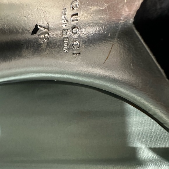 Gucci Buckle Sandals Black Patent Leather  Ankle Strap Heels - Picture 4 of 8